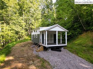 201 Mining Ridge Rd, Mountain City, TN 37683