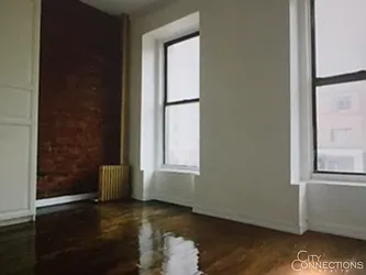 Rented by City Connections Realty