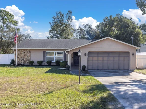 4186 Castle Ave, Spring Hill, FL 34609