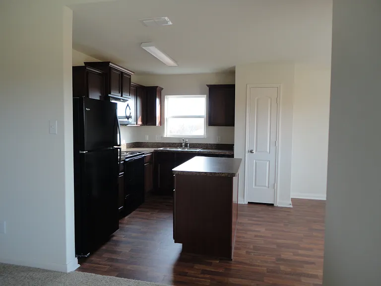 1800 Douglas St #1 — Photo 11