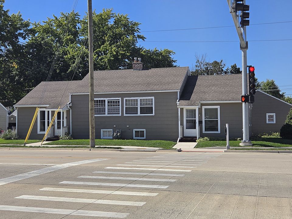 1st image of 1725 Locust St