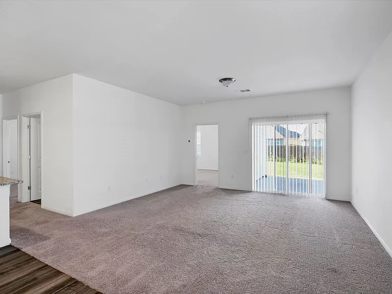19608 Caymus Dr — Photo 4