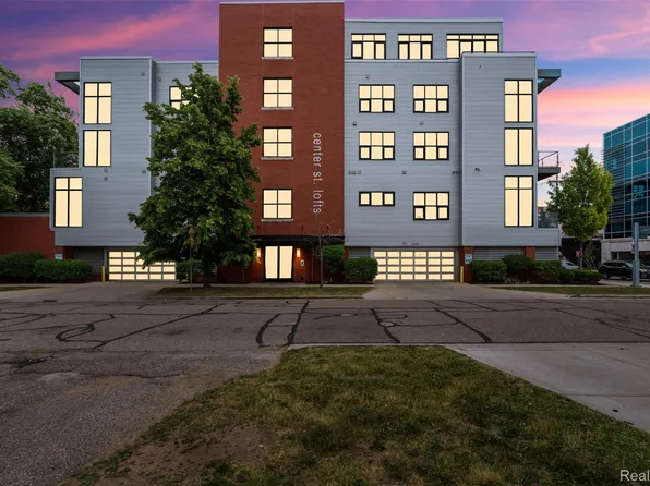 100 N Center St Unit 404, Royal Oak, MI 48067