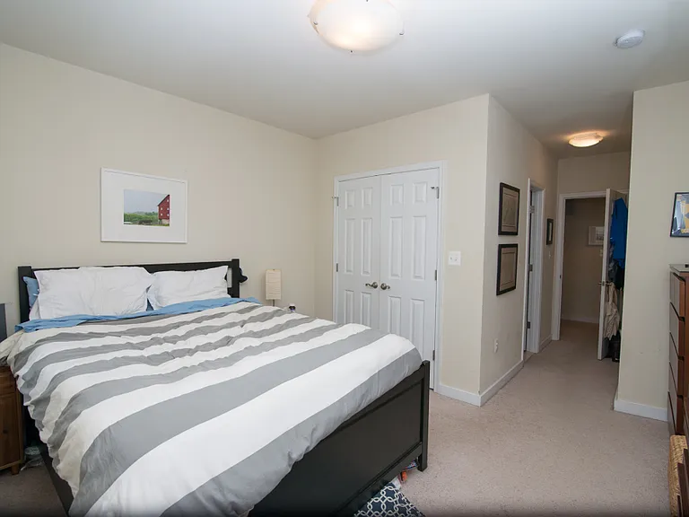 340 Oakdale Pl NW — Photo 9