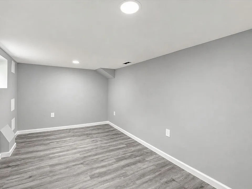 1806 Middleborough Rd #BASEMENT