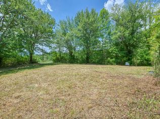 568 Cattle Dr, Whittier, NC 28789