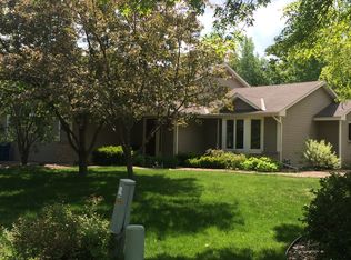 15025 44th Ave N, Plymouth, MN 55446