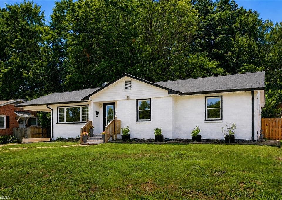 1st image of 1442 Capri Rd