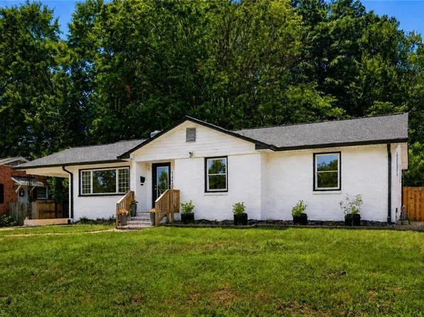 1442 Capri Rd, Winston Salem, NC 27103