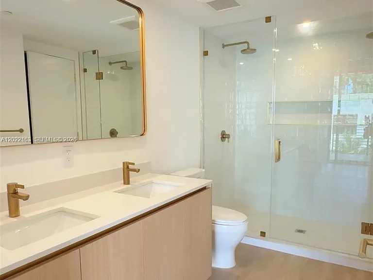 90 NE 32nd St #510 — Photo 7