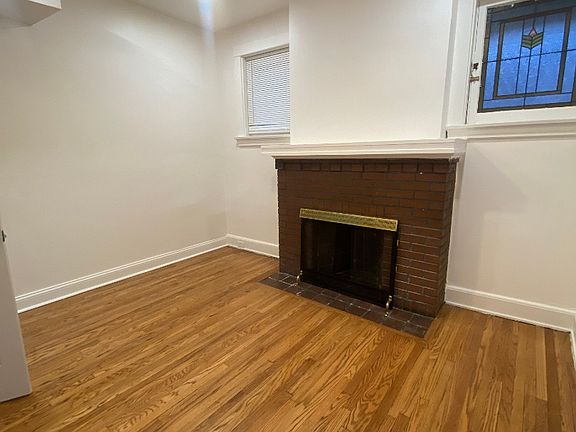 3rd image of 4421 Michigan Ave #B