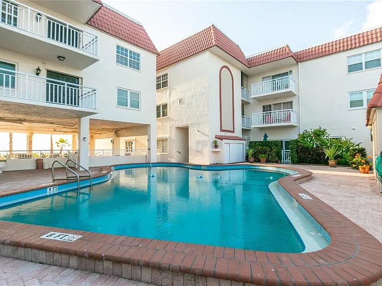 2900 Gulf Blvd #307 — Photo 41