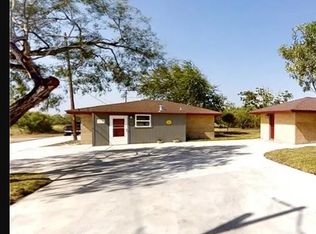 16222 Northwest Blvd #B, Robstown, TX 78380