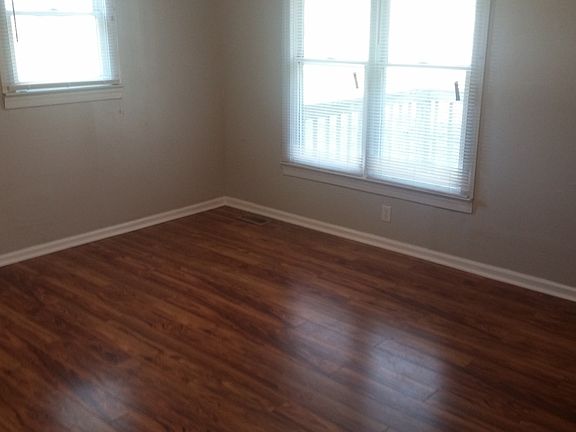 2nd image of 117 Peaceful Plains Ln