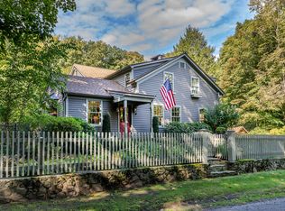 203 Sprain Brook Rd, Woodbury, CT 06798