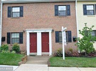 11139 Little Brook Ln, Fairfax, VA 22030