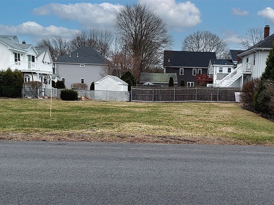 2nd image of 1 Florence St