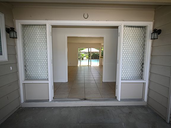 4th image of 3545 Citrus Ave