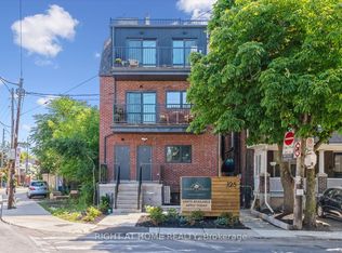 125 Kendal Ave #2, Toronto, ON M5R 1L8