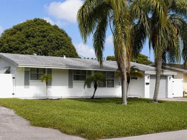 2430 Sabal Palm Dr, Miramar, FL 33023