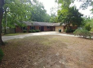 726 N Main St, Hinesville, GA 31313