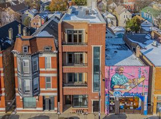 1918 W Cermak Rd #4, Chicago, IL 60608