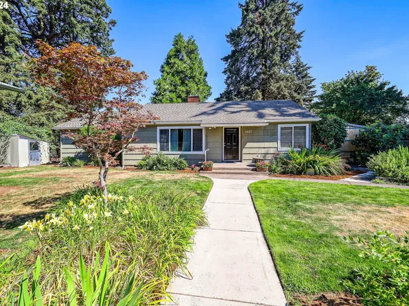 1427 Anderson Ln, Springfield, OR 97477
