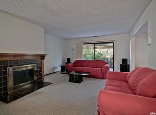 887 Valley Run, Hercules, CA 94547