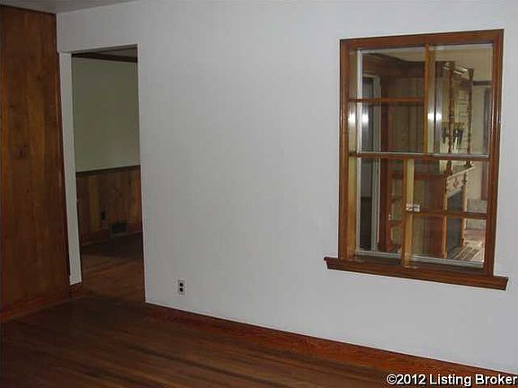 5th image of 10418 La Plaza Dr