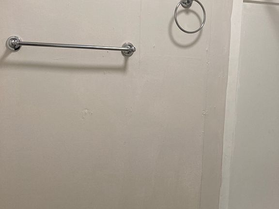 3rd image of 14327 Oak Pl