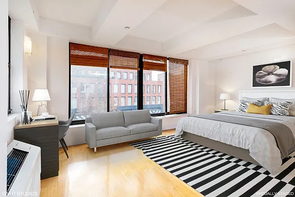 Rented by Stile Real Estate, LLC | media 13