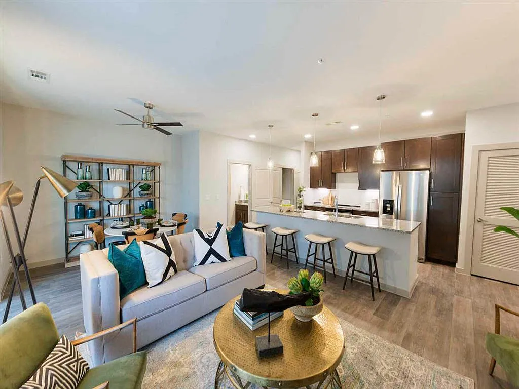 The Pointe at Valley Ranch Town Center — Photo 1