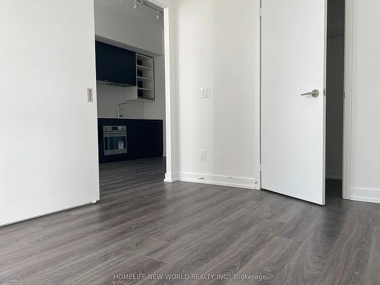 20 Edward St #1212 — Photo 7
