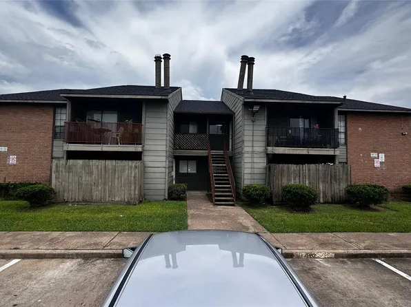 9090 S Braeswood Blvd APT 89, Houston, TX 77074