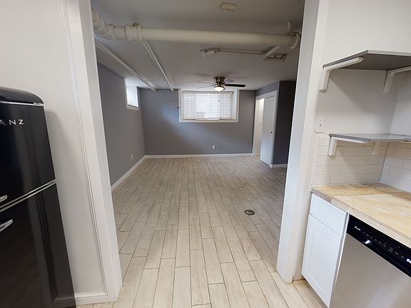 3rd image of 1275 N Pearl St #Bb