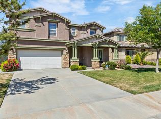 2333 Delicious Ln, Palmdale, CA 93551
