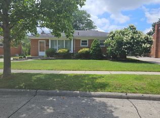 35291 Richland St, Livonia, MI 48150