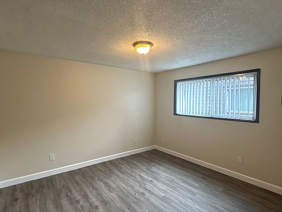 4th image of 3909 Ocean Beach Hwy APT 10
