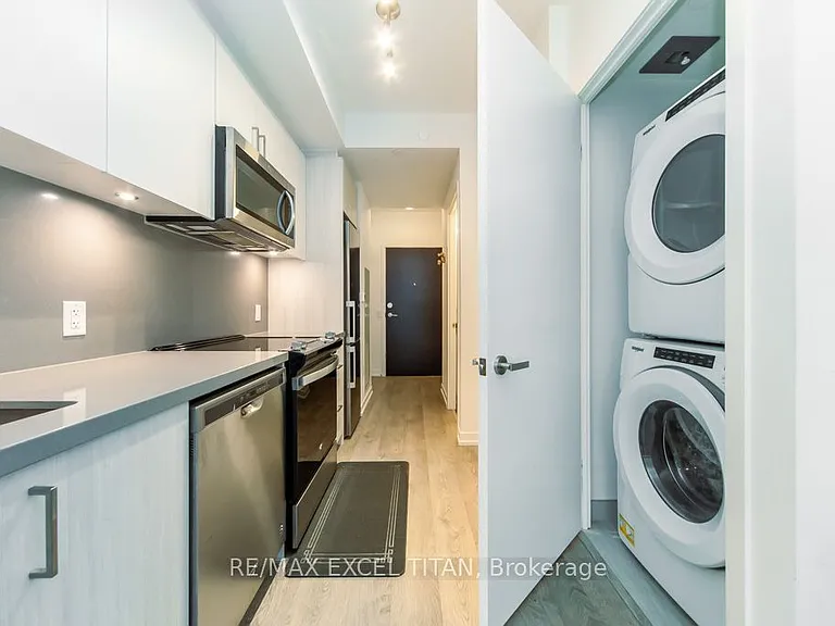 8868 Yonge St #602-E — Photo 13