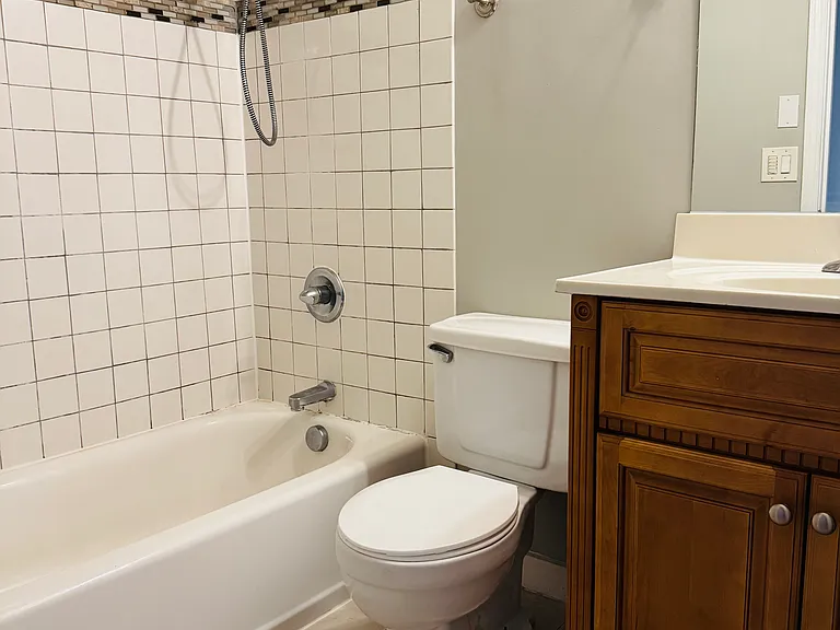 1073 Spring Run Rd — Photo 9