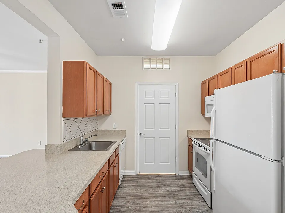Gleneagles Apartments