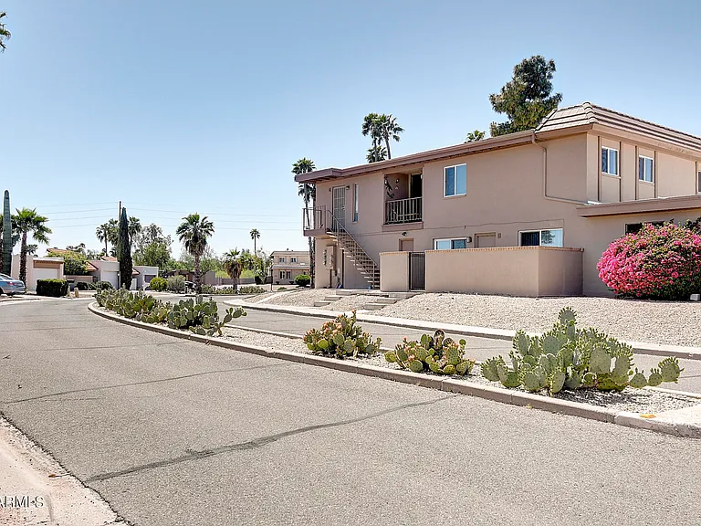 17031 E Calle Del Oro #C — Photo 22