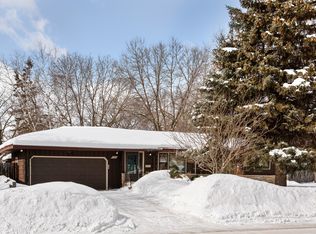 5924 7th St NE, Fridley, MN 55432