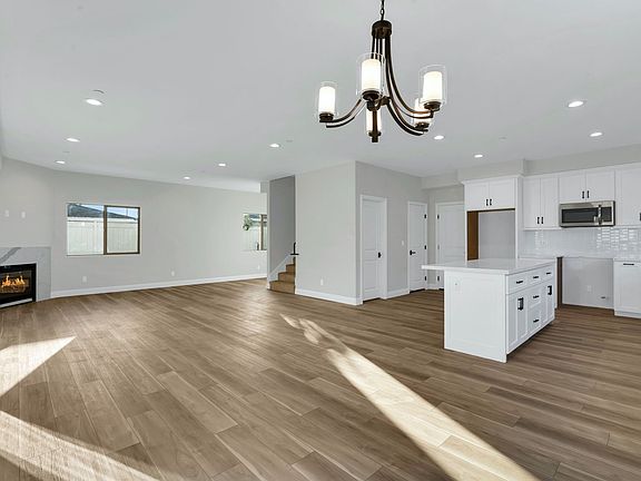 3rd image of 4167 W 182nd St #4167