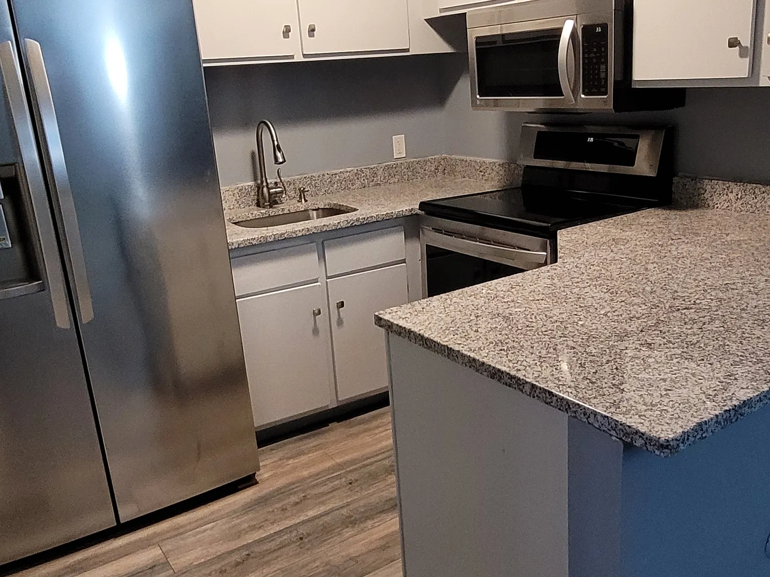 2 bed, 848 sqft, $1,500 — Photo 3