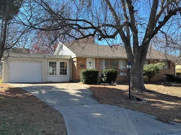 (undisclosed Address), Quincy, IL 62301