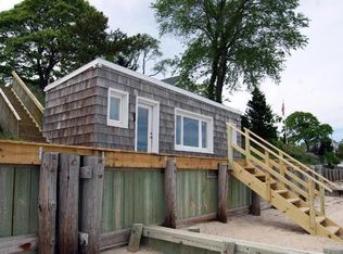 7725 Nassau Point Rd, Cutchogue, NY 11935