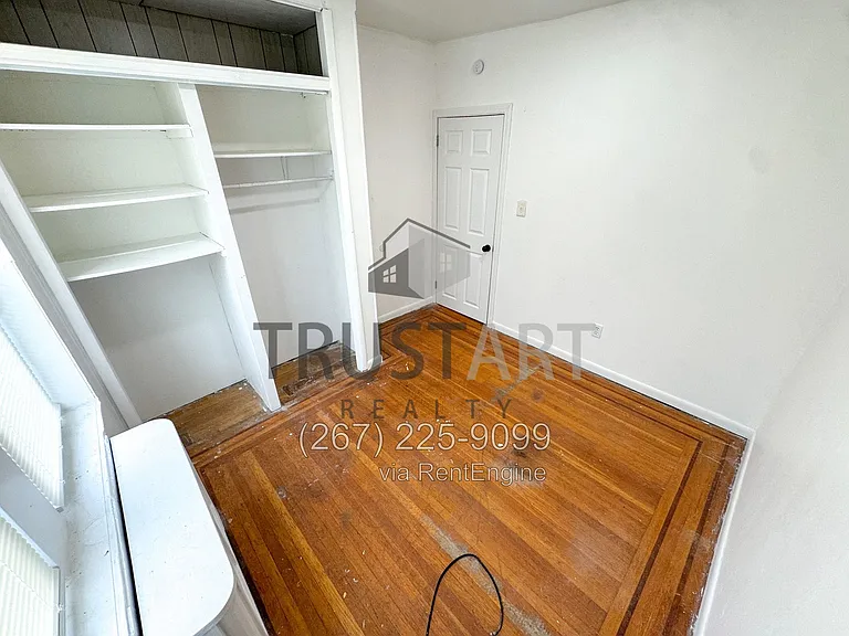 2082 Albright St — Photo 14