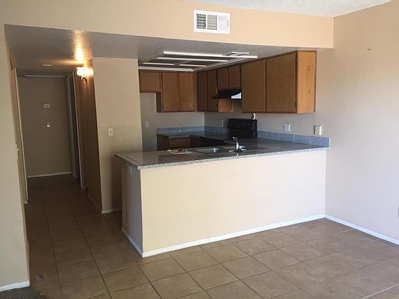 2nd image of 4242 N 69th Ln Unit 1333