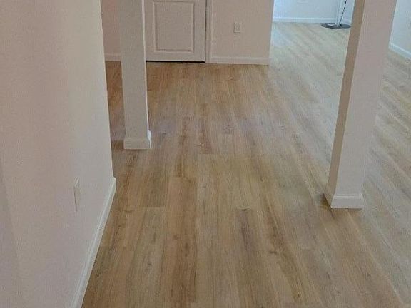 3rd image of 285 - 287 West Palisades
